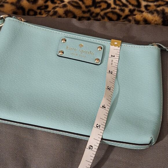 Kate Spade Wristlet Clutch Robin's Egg Blue Leather Pebbled Classic Retro Preppy - Picture 10 of 10